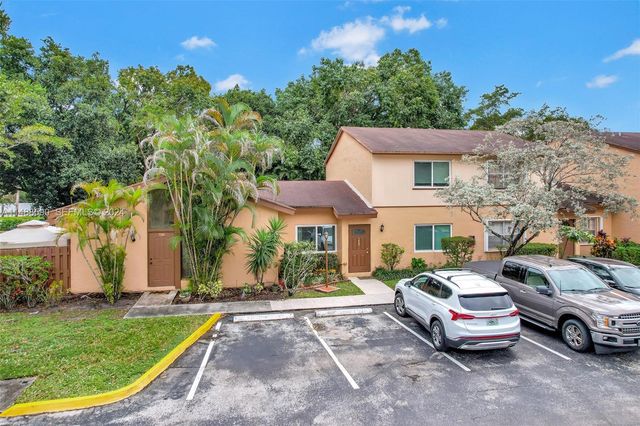 7083 W Sunrise Boulevard 7083, Plantation, FL 33313