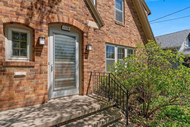 1128 W WINNEBAGO STREET, Appleton, WI 54914