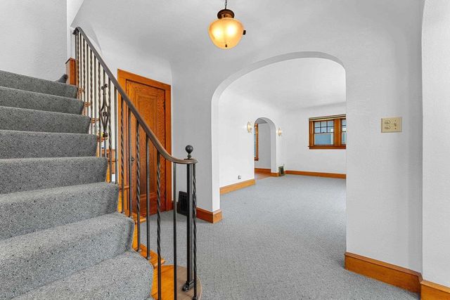 1128 W WINNEBAGO STREET, Appleton, WI 54914