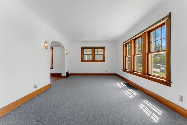 1128 W WINNEBAGO STREET, Appleton, WI 54914