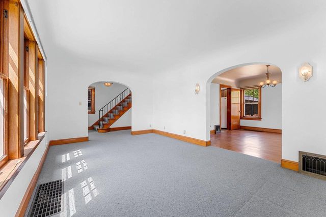 1128 W WINNEBAGO STREET, Appleton, WI 54914