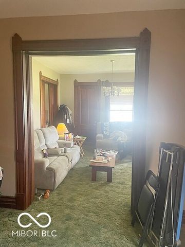 208 E Green, Waveland, IN 47989