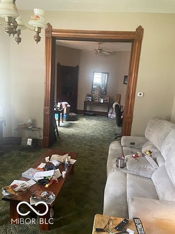 208 E Green, Waveland, IN 47989