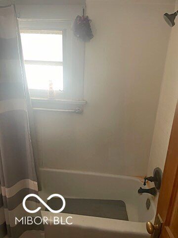 208 E Green, Waveland, IN 47989