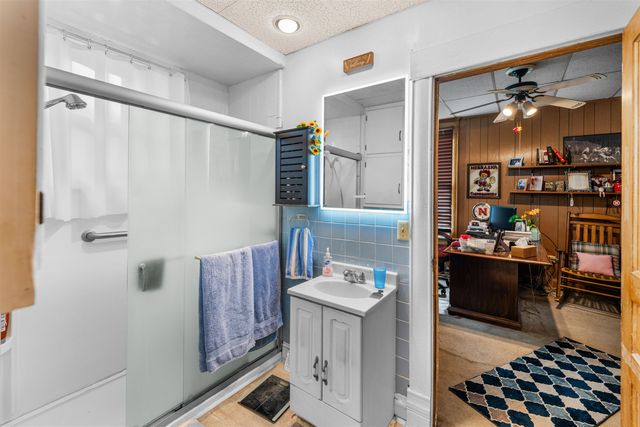 407 Putnam Ave, Salina, KS 67401