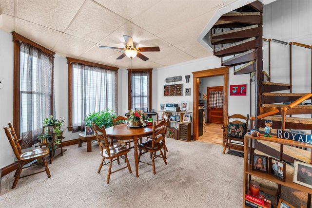 407 Putnam Ave, Salina, KS 67401