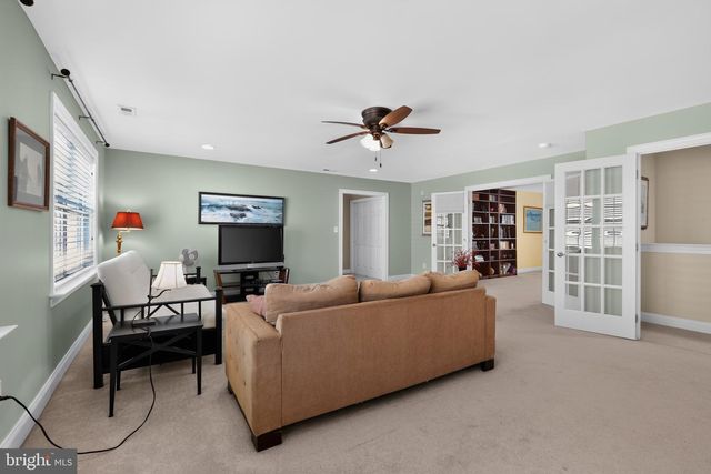 517 LOGAN RD, Phoenixville, PA 19460