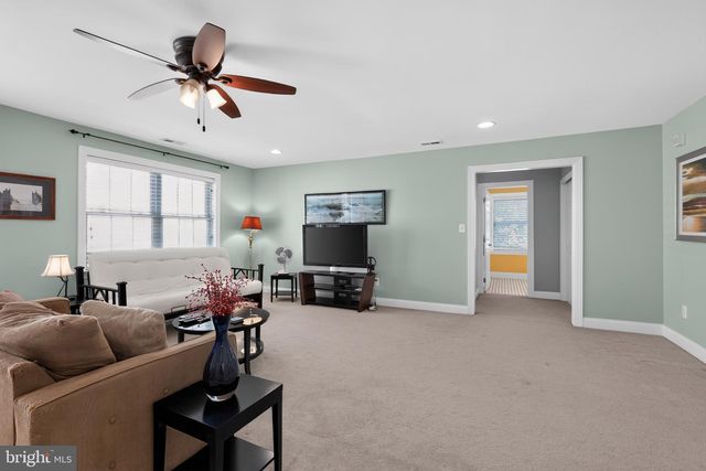 517 LOGAN RD, Phoenixville, PA 19460