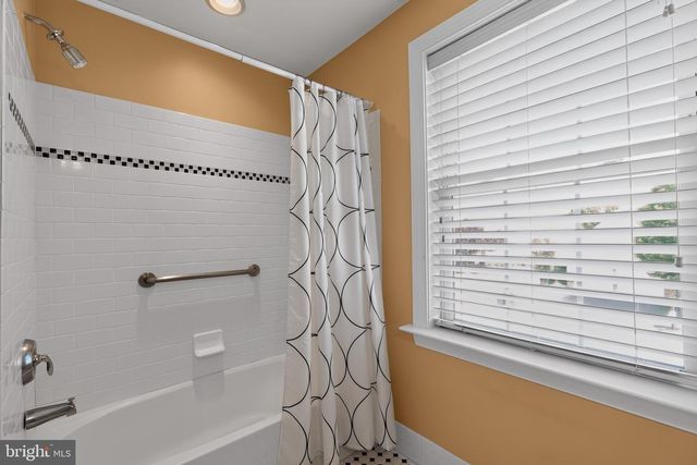 517 LOGAN RD, Phoenixville, PA 19460