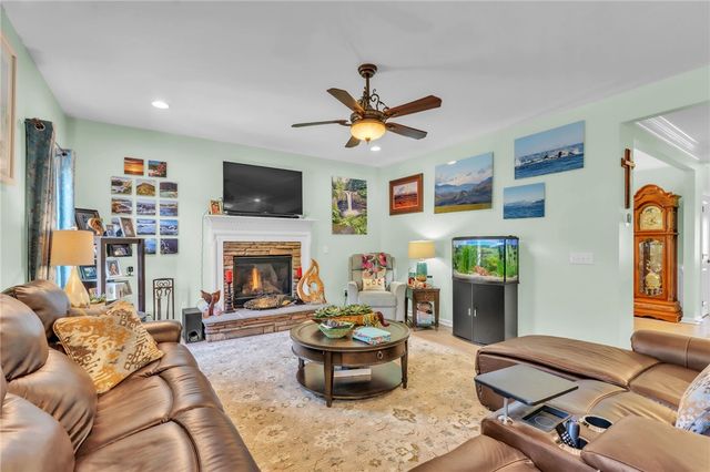 109 Smith Farm Way, Easley, SC 29642