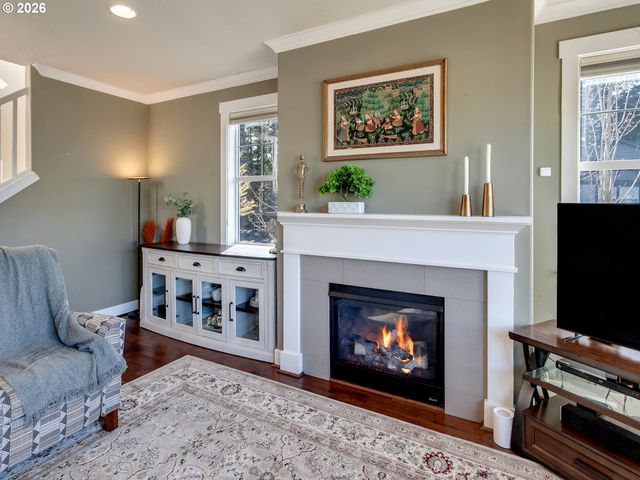 20381 Sw NAVARRE Ln, Beaverton, OR 97007