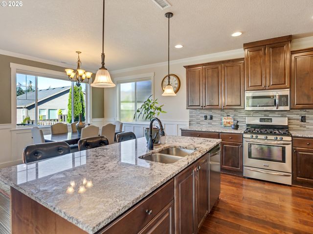 20381 Sw NAVARRE Ln, Beaverton, OR 97007