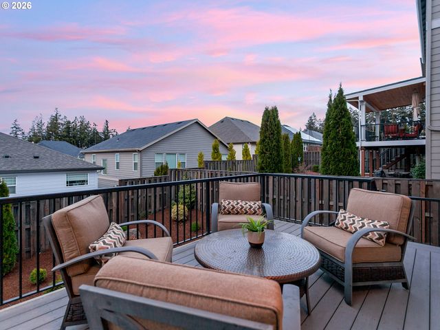 20381 Sw NAVARRE Ln, Beaverton, OR 97007