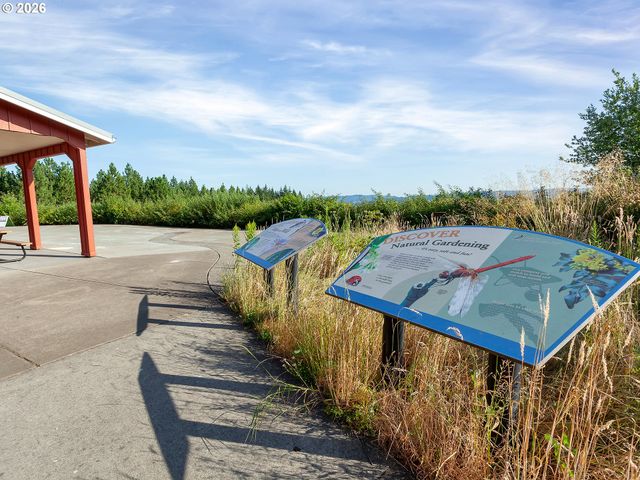 20381 Sw NAVARRE Ln, Beaverton, OR 97007