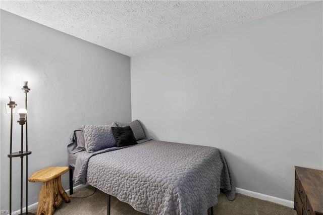 657 Declaration RD, Virginia Beach, VA 23462