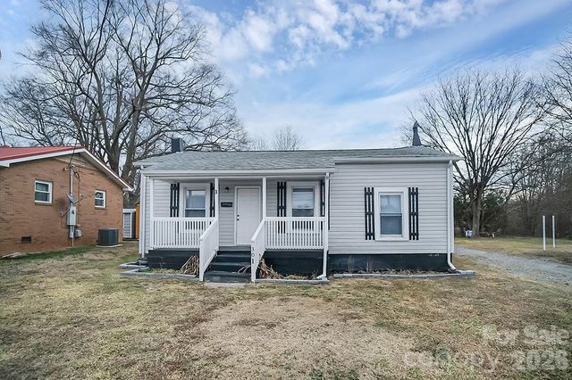 301 Jc Dellinger Road, Cherryville, NC 28021