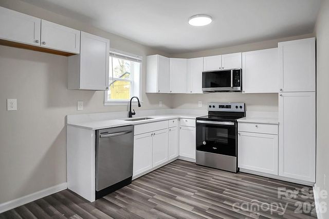 301 Jc Dellinger Road, Cherryville, NC 28021