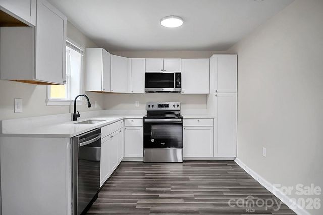 301 Jc Dellinger Road, Cherryville, NC 28021