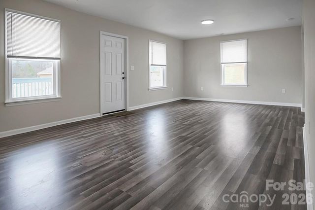 301 Jc Dellinger Road, Cherryville, NC 28021