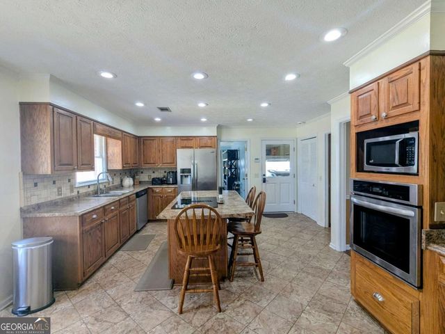 2005 Adams Street, Vidalia, GA 30474