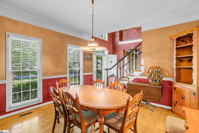 211 W Hypericum Lane, Greenville, SC 29615
