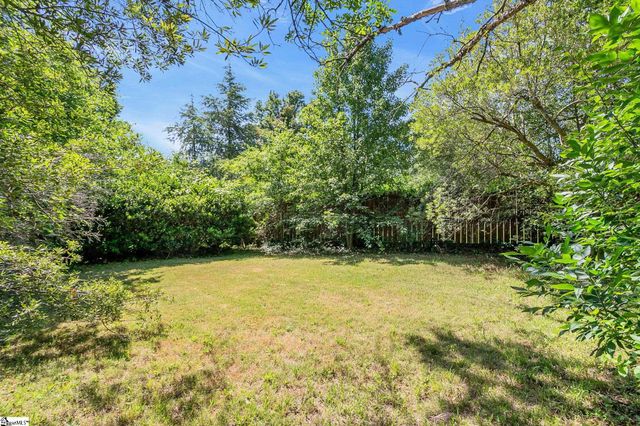 211 W Hypericum Lane, Greenville, SC 29615