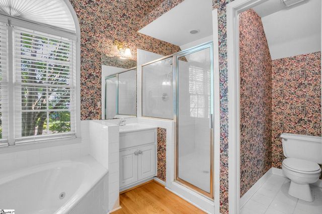 211 W Hypericum Lane, Greenville, SC 29615