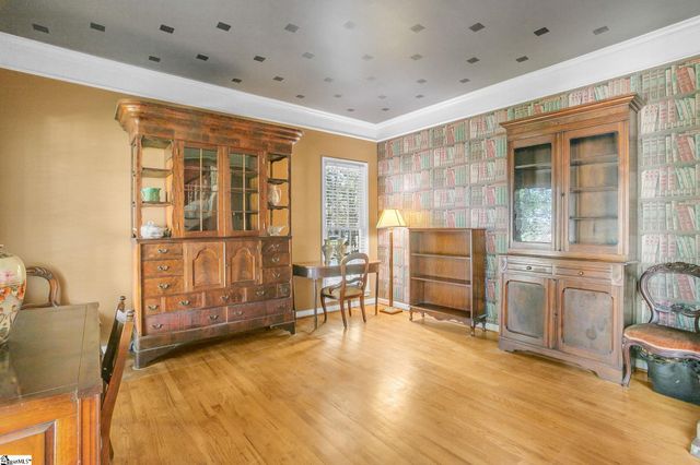 211 W Hypericum Lane, Greenville, SC 29615