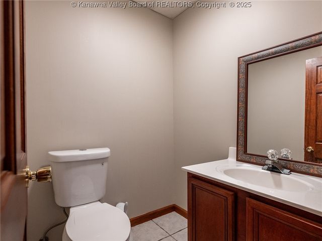 5028 Bennington Drive, Cross Lanes, WV 25313