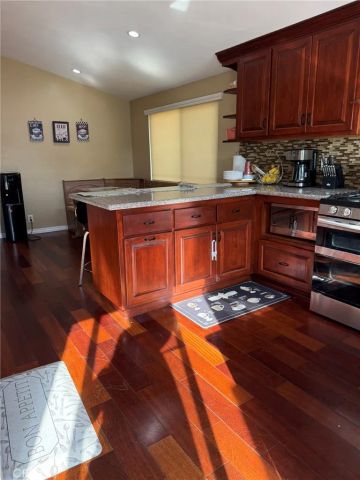 1038 E Denwall, Carson, CA 90746