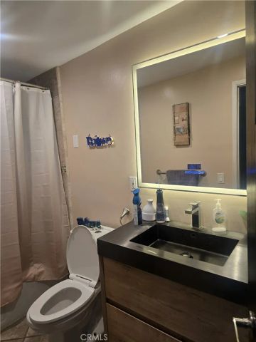 1038 E Denwall, Carson, CA 90746