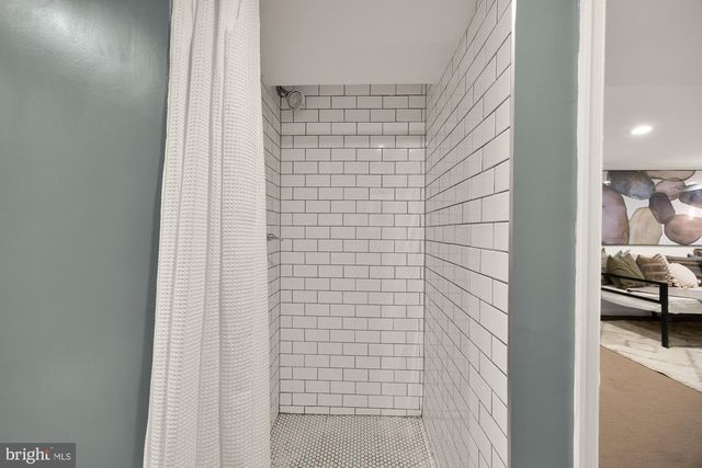 1641 MONROE ST NW, Washington, DC 20010