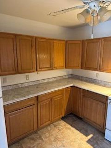 2018 N 29th STREET, Milwaukee, WI 53208