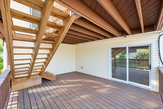 2176 6th Street, East Meadow, NY 11554
