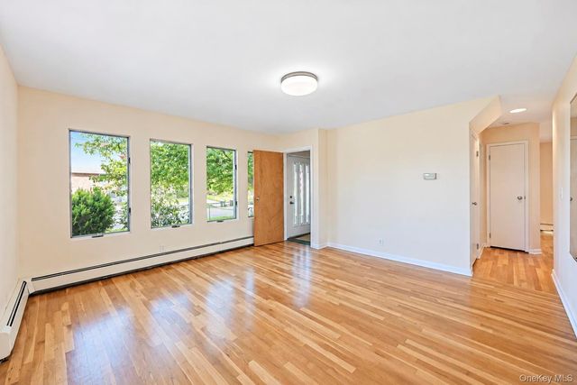 2176 6th Street, East Meadow, NY 11554