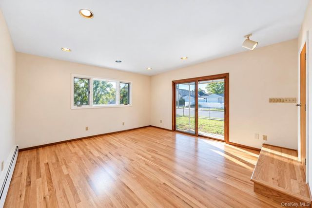 2176 6th Street, East Meadow, NY 11554