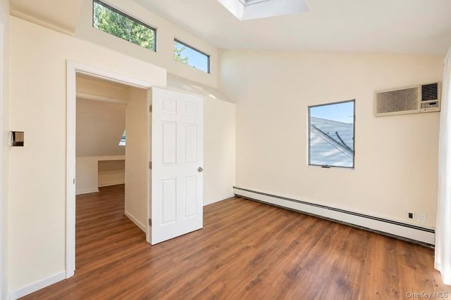 2176 6th Street, East Meadow, NY 11554