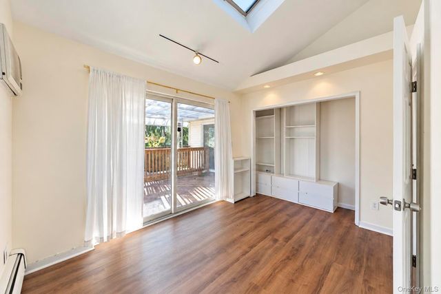 2176 6th Street, East Meadow, NY 11554