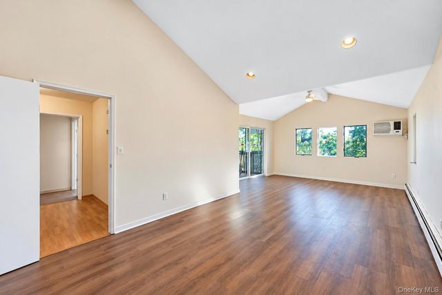 2176 6th Street, East Meadow, NY 11554
