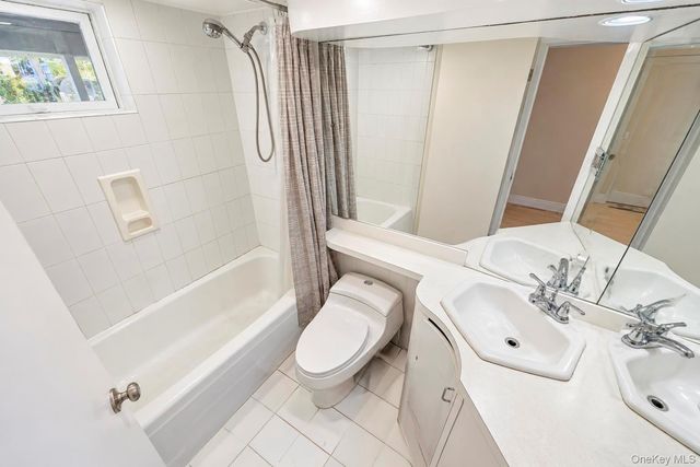 2176 6th Street, East Meadow, NY 11554