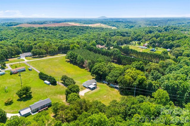 1249 Hardin Road, Dallas, NC 28034
