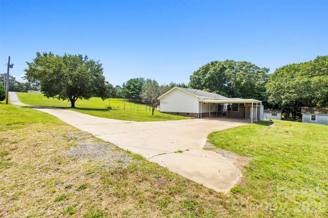 1249 Hardin Road, Dallas, NC 28034