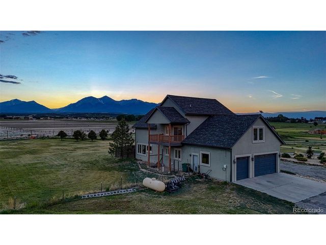 10757 Vista Farms Ct, Salida, CO 81201