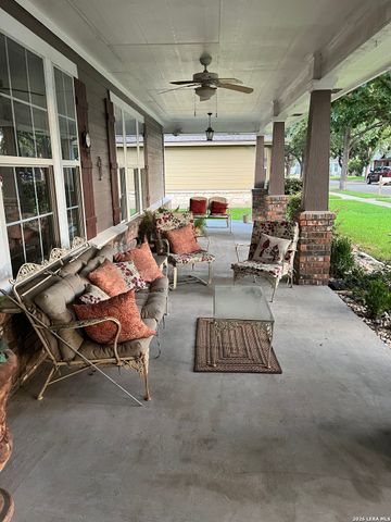 528 Jo Lynn, New Braunfels, TX 78130