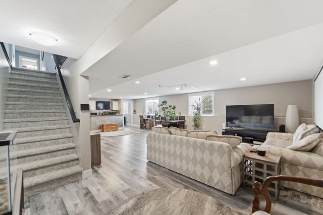 1305 NW Sunset Lane, Grimes, IA 50111