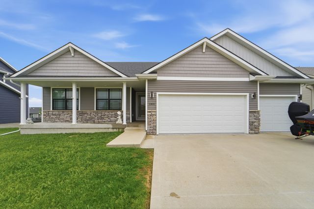 1305 NW Sunset Lane, Grimes, IA 50111