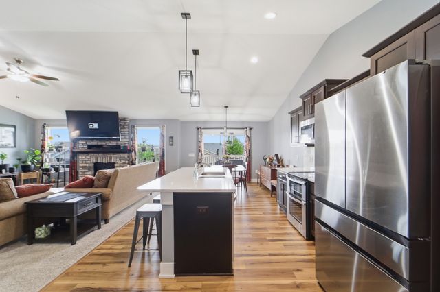 1305 NW Sunset Lane, Grimes, IA 50111