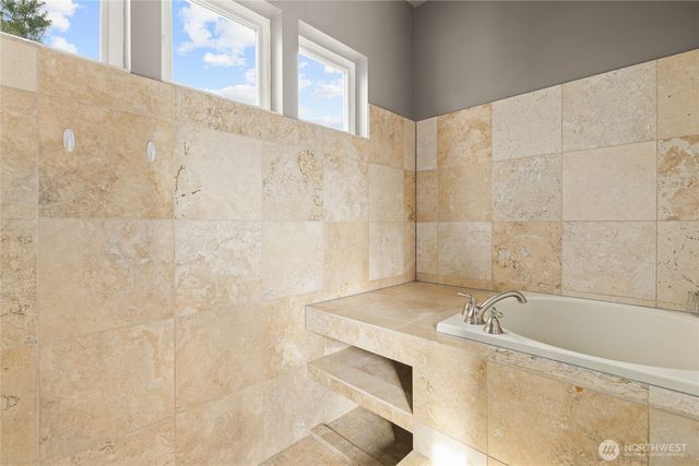 610 Meadow View Drive, Ellensburg, WA 98926