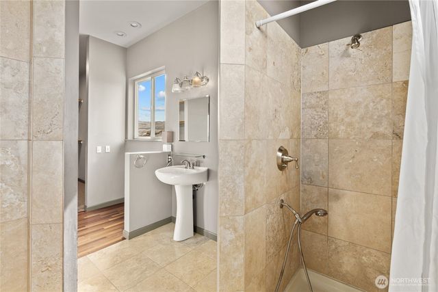 610 Meadow View Drive, Ellensburg, WA 98926