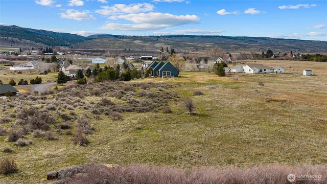 610 Meadow View Drive, Ellensburg, WA 98926
